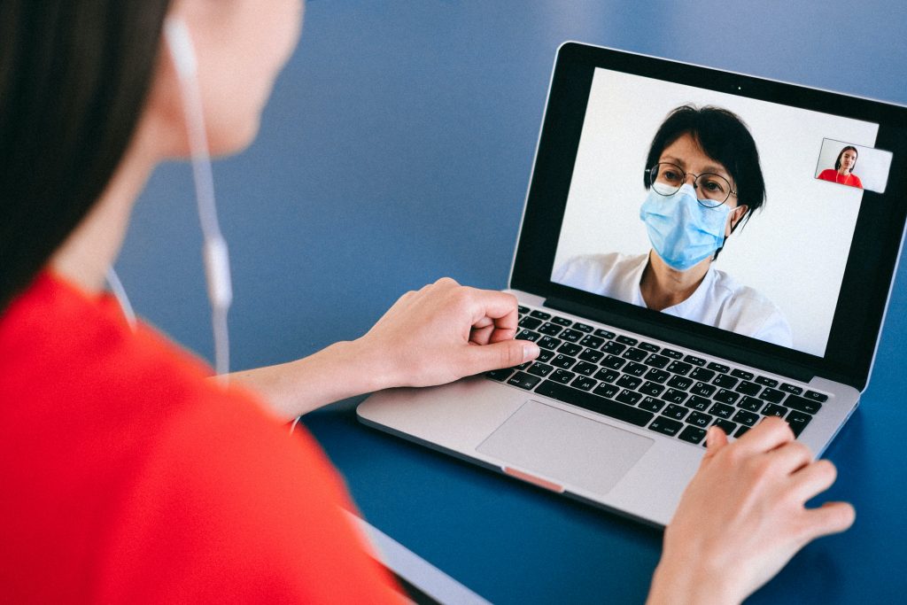 healthcare business intelligence can also be delegated over large geographical distances